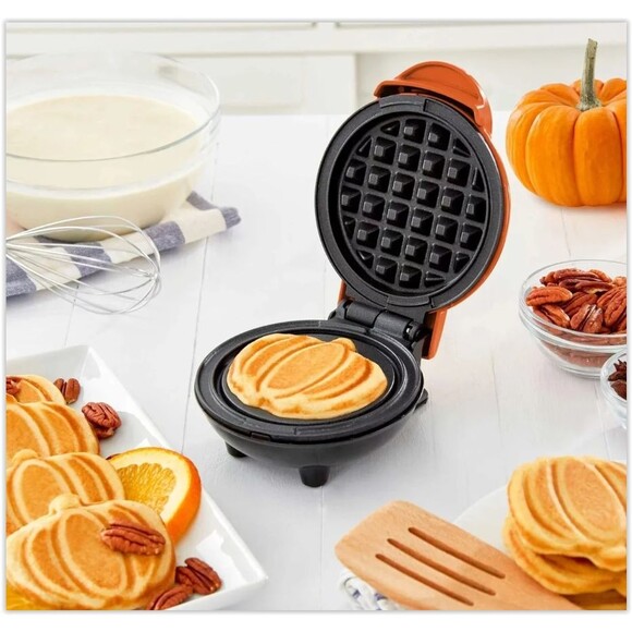 Mini Waffle Maker Set of 3 Pumpkin, Skull and Spider Web-NEW - Picture 3 of 12
